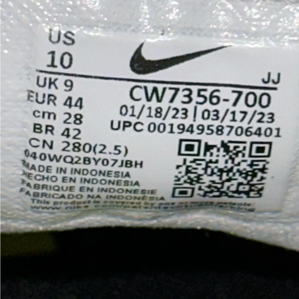 NEW Nike Air Zoom Pegasus NN - Mens US 10 | Women’s US 11.5